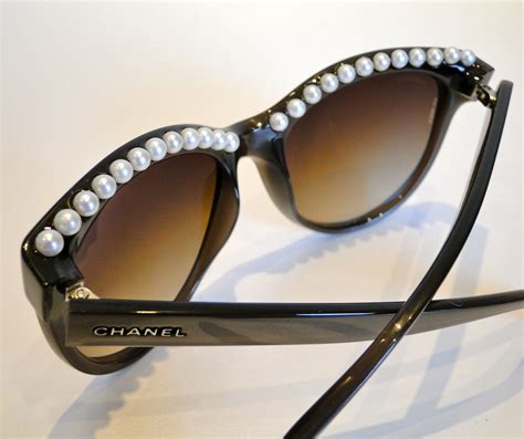 chanel sunglasses women with pearl.